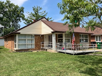 1108 Portsmouth Ave, Westchester, IL 60154