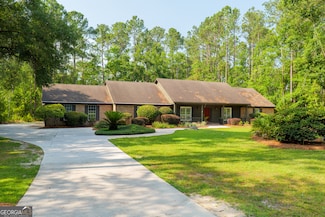 3504 River Chase Dr, Valdosta, GA 31602