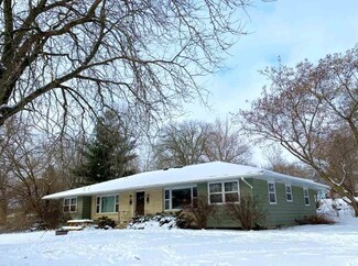 6315 Ford St Unit A, Monona, WI 53716