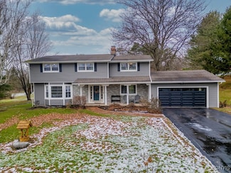 1697 N Lake Rd, Cazenovia, NY 13035
