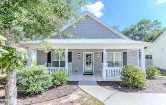 148 NE 12th St, Oak Island, NC 28465