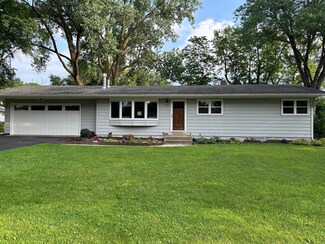 222 Hawes Ave, Saint Paul, MN 55126
