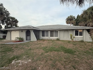 304 North Ave, Lehigh Acres, FL 33936