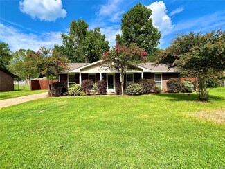 304 Ross Rd, Wetumpka, AL 36092
