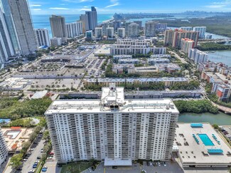 230 174th St Unit 901, Sunny Isles Beach, FL 33160