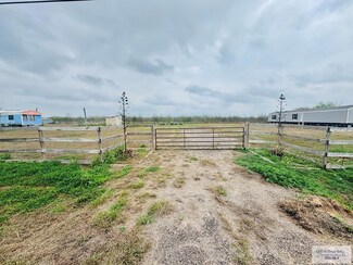 1768 Calle Rancho Grande E, San Benito, TX 78586