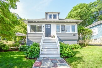 68 Summit St, Waltham, MA 02451