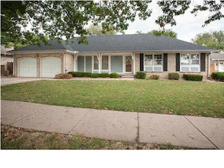 1124 S Barlow St, Wichita, KS 67207