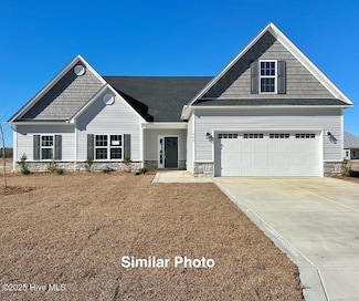 214 Windsor Run Blvd, Jacksonville, NC 28546