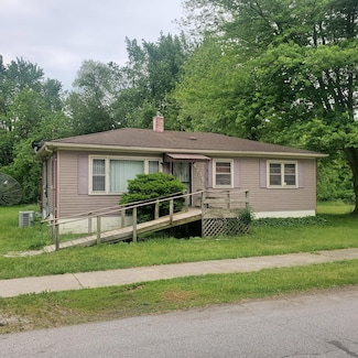 4735 W 38th Ave, Hobart, IN 46342