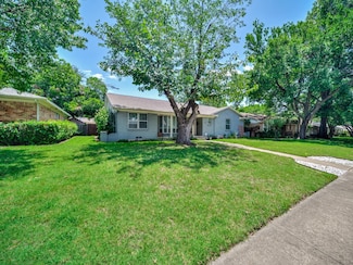 5022 Menefee Dr, Dallas, TX 75227