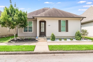 108 Laurel Grove Blvd, Youngsville, LA 70592