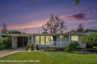 1321 Weber Dr, Lansing, MI 48912