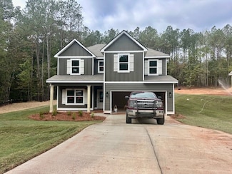 35 Lee Rd, Salem, AL 36874