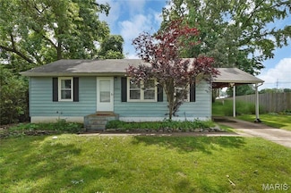 10502 Kamping Ln, Saint Louis, MO 63123