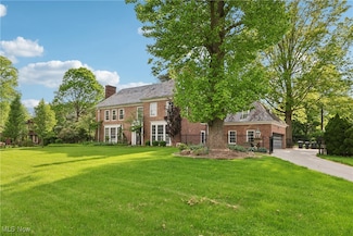 800 Merriman Rd, Akron, OH 44303
