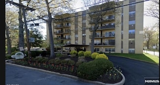 215 Chestnut St, Cherry Hill, NJ 08002