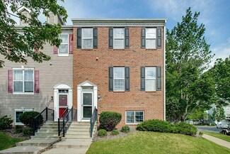 13894 Hematite St NW, Anoka, MN 55303