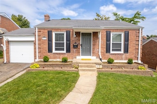 8030 Troost St, Saint Louis, MO 63123