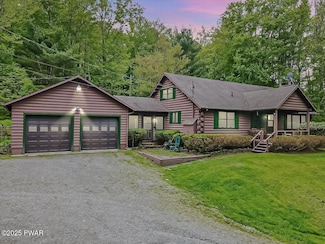 349 Starlight Lake Rd, Starlight, PA 18461