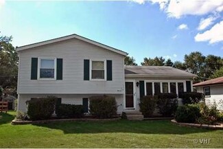 5015 Prairie Ave, McHenry, IL 60050