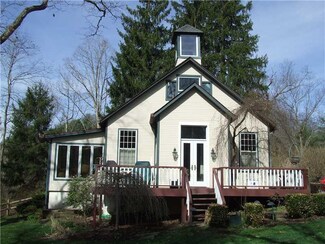 202 Audubon Rd, Sewickley, PA 15143