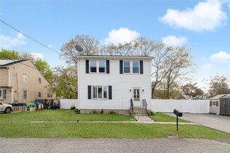 79 Milton Rd, Warwick, RI 02888
