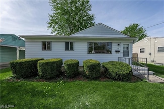 558 Walnut St, Elyria, OH 44035