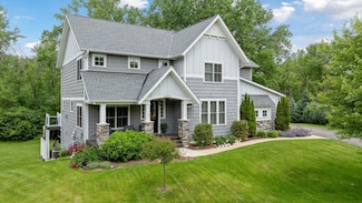 26350 Alexander Ln, Excelsior, MN 55331