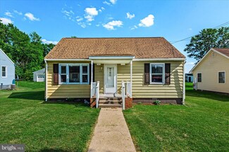 230 Maury Ave, Bowling Green, VA 22427