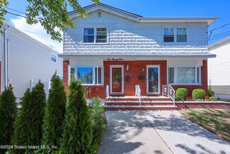 129 Leverett Ave, Staten Island, NY 10308