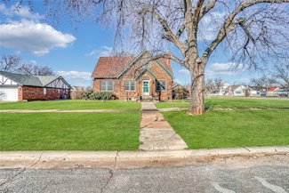 115 N Randlett St, Hobart, OK 73651