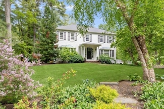 16 Harvard Dr, Hingham, MA 02043