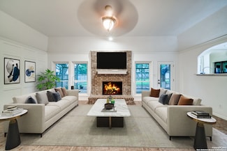 8515 Upton, San Antonio, TX 78254