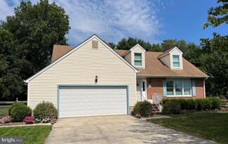 9 Patty Dr, Wrightstown, NJ 08562