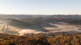 7456 A P Carter Hwy, Hiltons, VA 24258