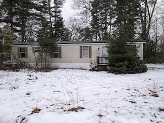 34 Mill Pond Rd, Epping, NH 03042