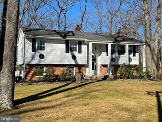 161 Davis Ave, Sicklerville, NJ 08081