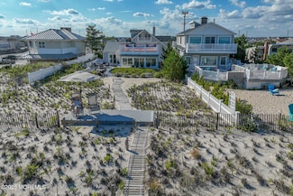 14 Falls Rd, Mantoloking, NJ 08738