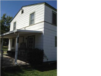 4607 E Boston Dr, Wichita, KS 67218