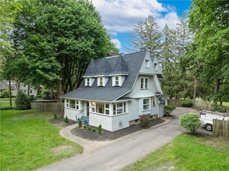 40 Washington Rd, Pittsford, NY 14534