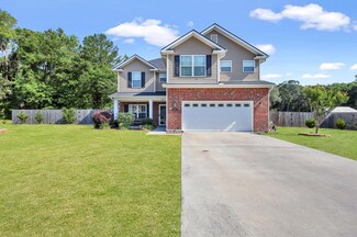 208 Maggie Ln, Hinesville, GA 31313