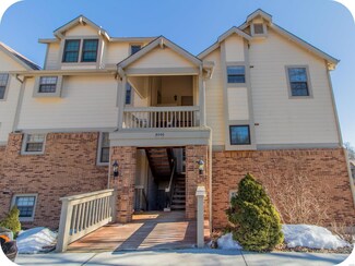 2300 Yellowstone Park Ct Unit D, Maryland Heights, MO 63043