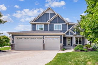 6005 Comstock Ln N, Minneapolis, MN 55446