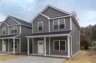 814 Battery Ave, Suffolk, VA 23434