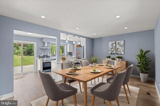 101 Arbor Meadow Dr, Sicklerville, NJ 08081