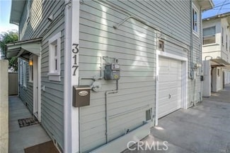 317 Bayview Dr, Hermosa Beach, CA 90254