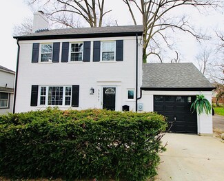 6597 Plainfield Rd, Cincinnati, OH 45213