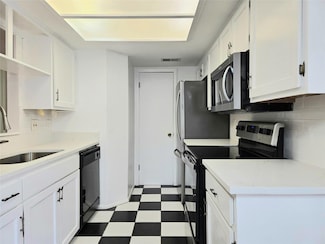 2906 West Ave Unit 10, Austin, TX 78705