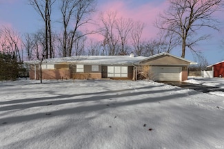 1818 Marietta Dr, Fort Wayne, IN 46804